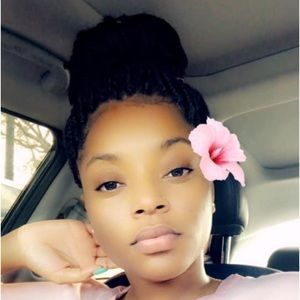 Meet your Posher, Cherice